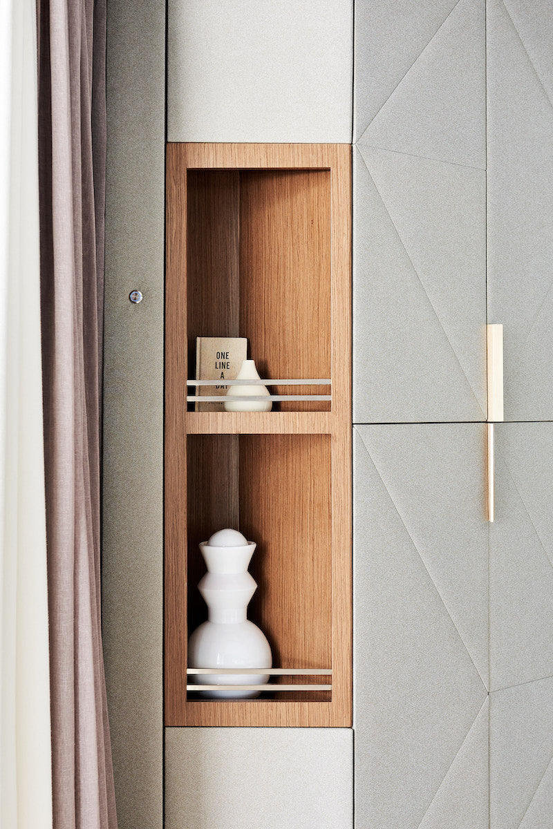 Pino Blanc de blanc vase by Caroline Andréoni 