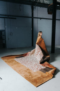 alexia-maison-leleu-salon-révélations-tapis-amalgame-tissu-carré-caroline-andréoni-la-maison-photographe-saint-ambroise